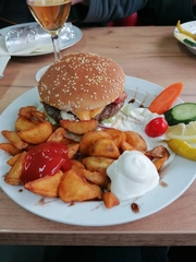 GRILLHAUS
