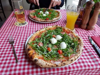 Mommo's Pasta & Pizza