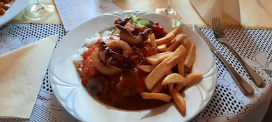 Restaurant Hungaria - Bela Czutor