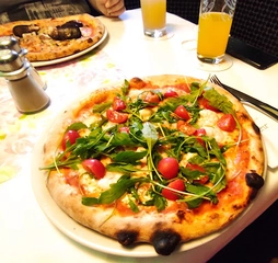 Ristorante-Pizzeria "Zum Goldenen Steig"