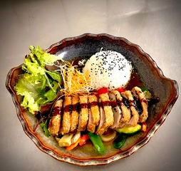 Taumii Restaurant Sushi & Asia Fusion
